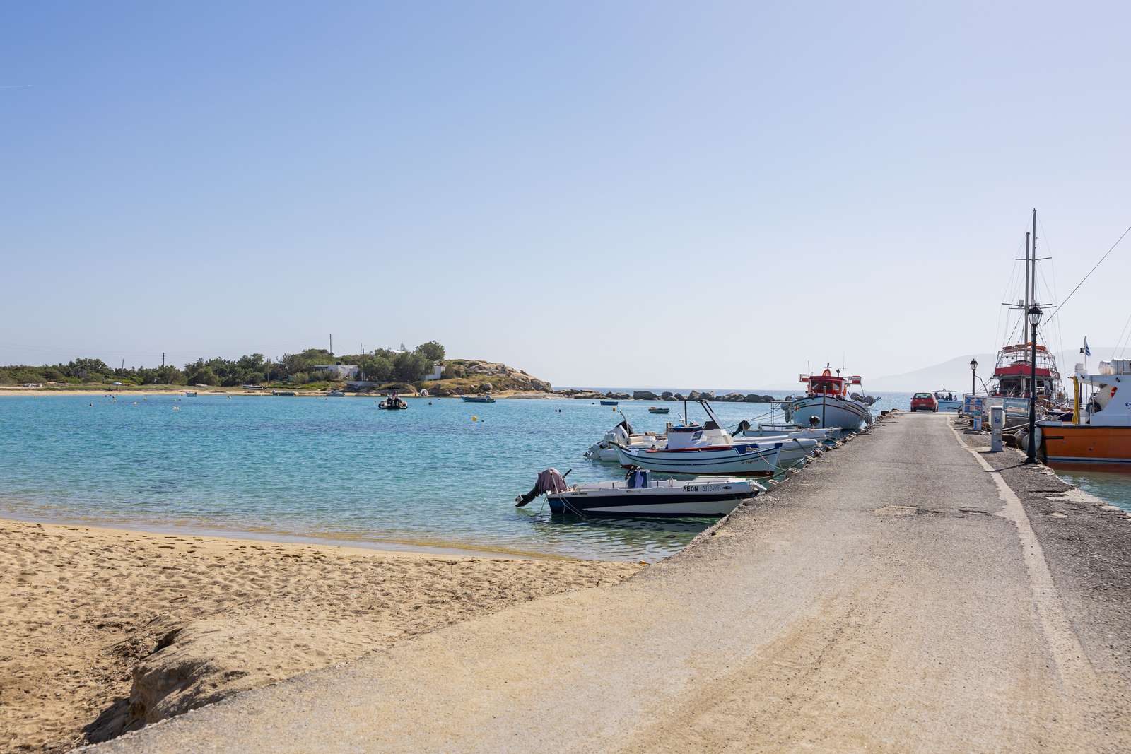 Agia Anna beach